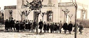 1601- Clairfontaine - La Sortie2 de l'ecole